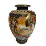 Early 20th Century Japanese Satsuma Vase In Hand Painted Ceramic Urn