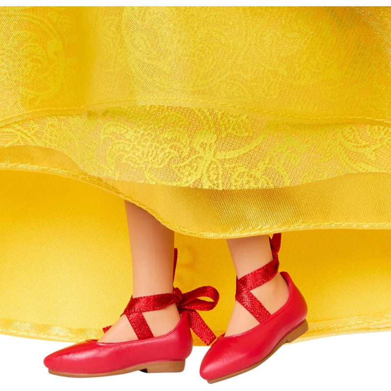 Mattel Disney Collector Snow White Collectible Fashion Doll Signature Clothing