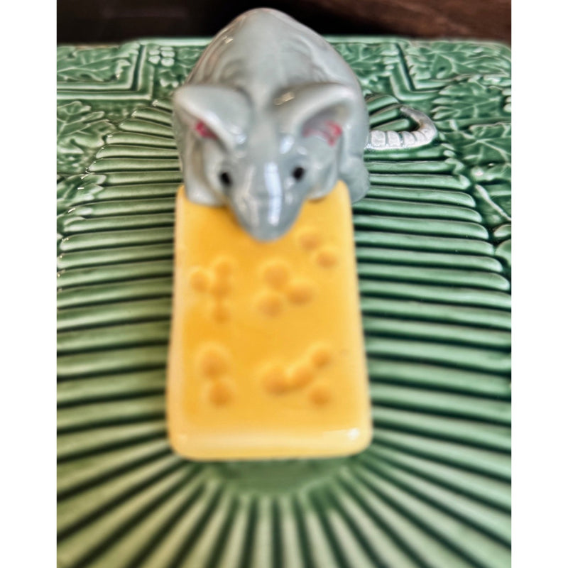 Abigails Portugal Green Cheese Tray w/ Mouse Lid Cats Embossed Majolica Style