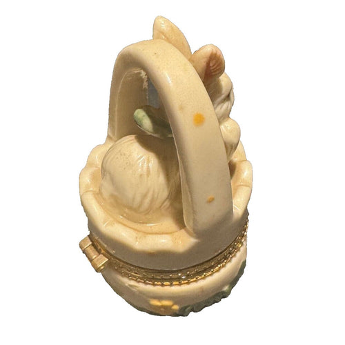 Vintage Bunny Trinket Box with Carrot Detail – Porcelain Collectible