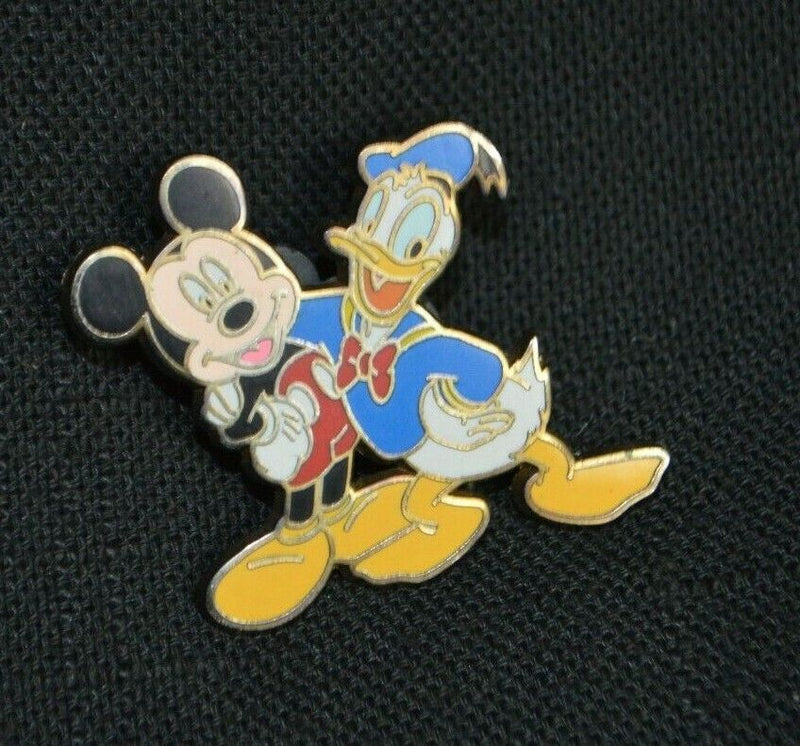 MICKEY MOUSE and DONALD DUCK - Friends Are Forever Disney Pin