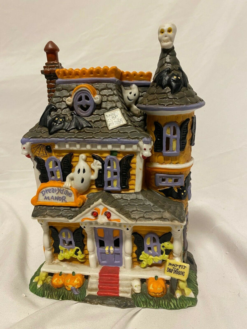 Vintage 1997 CREEPY HOLLOW HALLOWEEN LIGHT-UP Drearydale Manor Haunted House