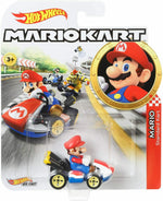 Hot Wheels GBG26 Mario Kart 1:64 Die-Cast Mario with Standard Kart Vehicle NIB
